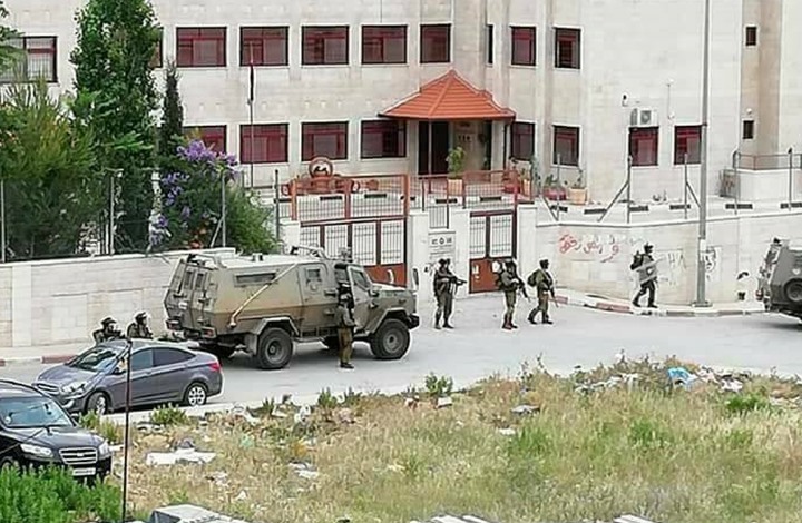 جيش الاحتلال يزعم اعتقال المشتبه به بقتل جندي في الامعري