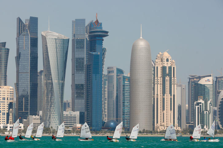 بعد عام على المقاطعة… قطر تتهم جيرانها بانتهاك حقوق الإنسان