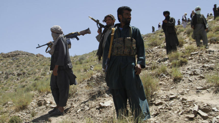 مقتل 17 من قوات الامن الافغانية في هجمات لطالبان