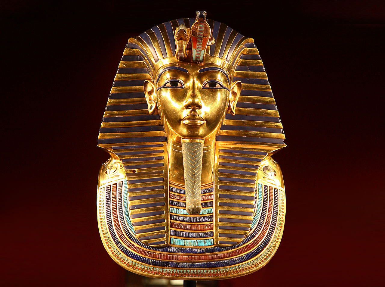 مصر تعرض آثار توت عنخ آمون كاملة لأول مرة