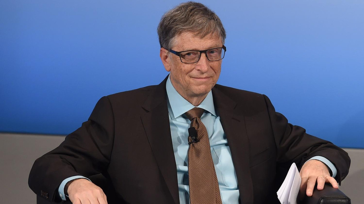 (FILES) This file photo taken on February 18, 2017 shows Microsoft founder Bill Gates during the second day of the 53rd Munich Security Conference (MSC) at the Bayerischer Hof hotel in Munich, southern Germany.
Microsoft co-founder Bill Gates once again topped the Forbes magazine list of the world's richest billionaires, while US President Donald Trump slipped more than 200 spots, the magazine said March 20, 2017. Gates, whose wealth is estimated at $86 billion, led the list for the fourth straight year. / AFP PHOTO / Christof STACHE