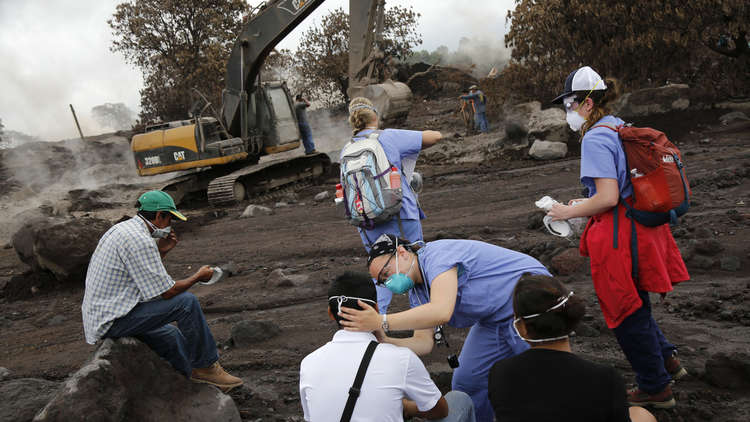 إيقاف البحث عن نحو 200 مفقود من ضحايا بركان غواتيمالا