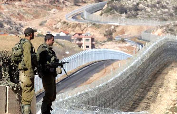 إسرائيل تهدد باستهداف كل جندي سوري في المنطقة العازلة