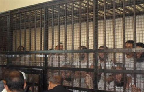 مصر: الحكم بالمؤبد على مستشار الرئيس المعزول محمد مرسي