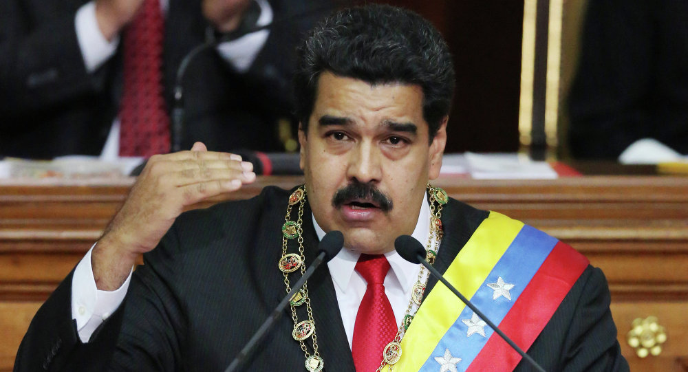 مادورو يدعو الجيش للتأهب عقب تقارير عن مخطط لترامب “لاجتياح” فنزويلا