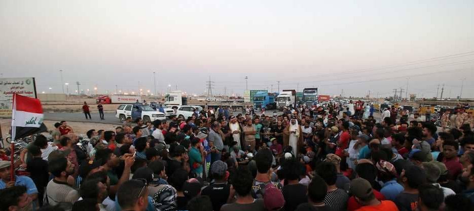 مظاهرات العراق تتسع.. والسلطات ترفع حالة الاستنفار الأمني