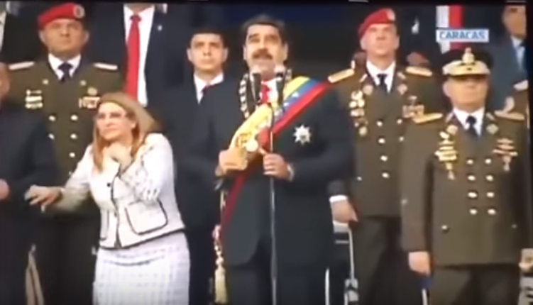 نجاة الرئيس الفنزويلي من محاولة اغتيال باستخدام طائرات مسيرة محملة بالمتفجرات