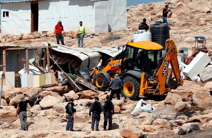 الاتحاد الأوروبي: هدم الخان الأحمر الفلسطيني «جريمة حرب»