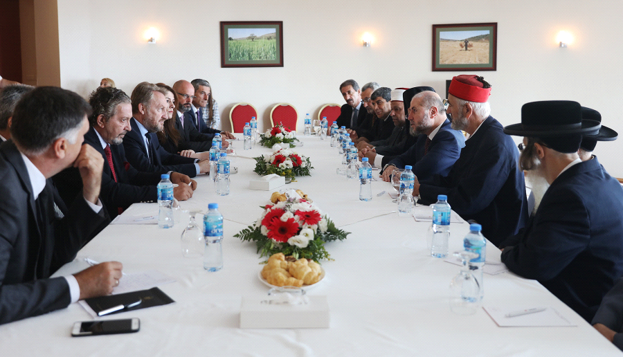 الرئيس البوسني يجتمع مع شخصيات دينية فلسطينية