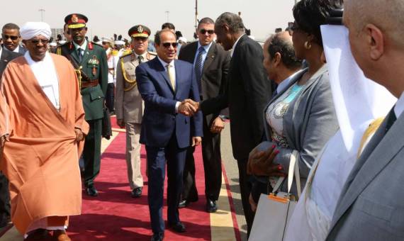 الدفاع السودانية تعلن انطلاق مباحثات عسكرية بين الخرطوم والقاهرة