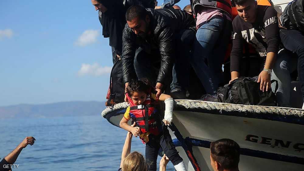 قبرص تنتشل مهاجرين سوريين قرب سواحلها