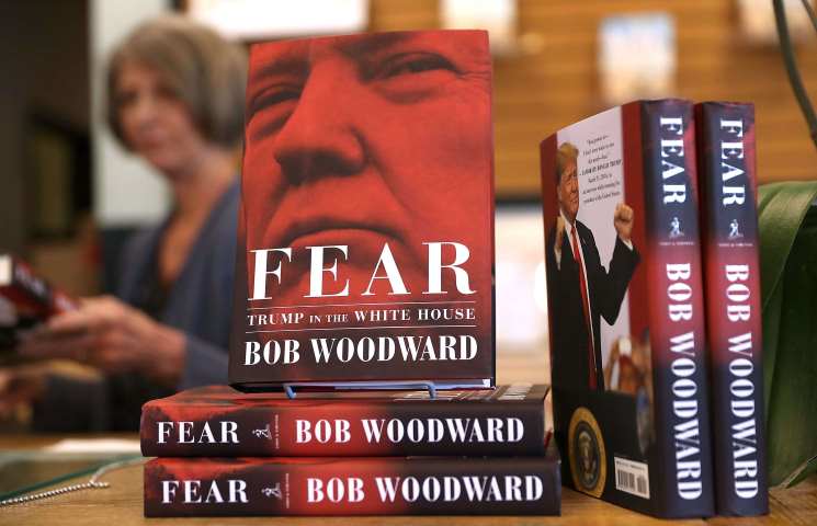 بيع 1,1 مليون نسخة من كتاب “الخوف” حول ترامب في الأسبوع الأول