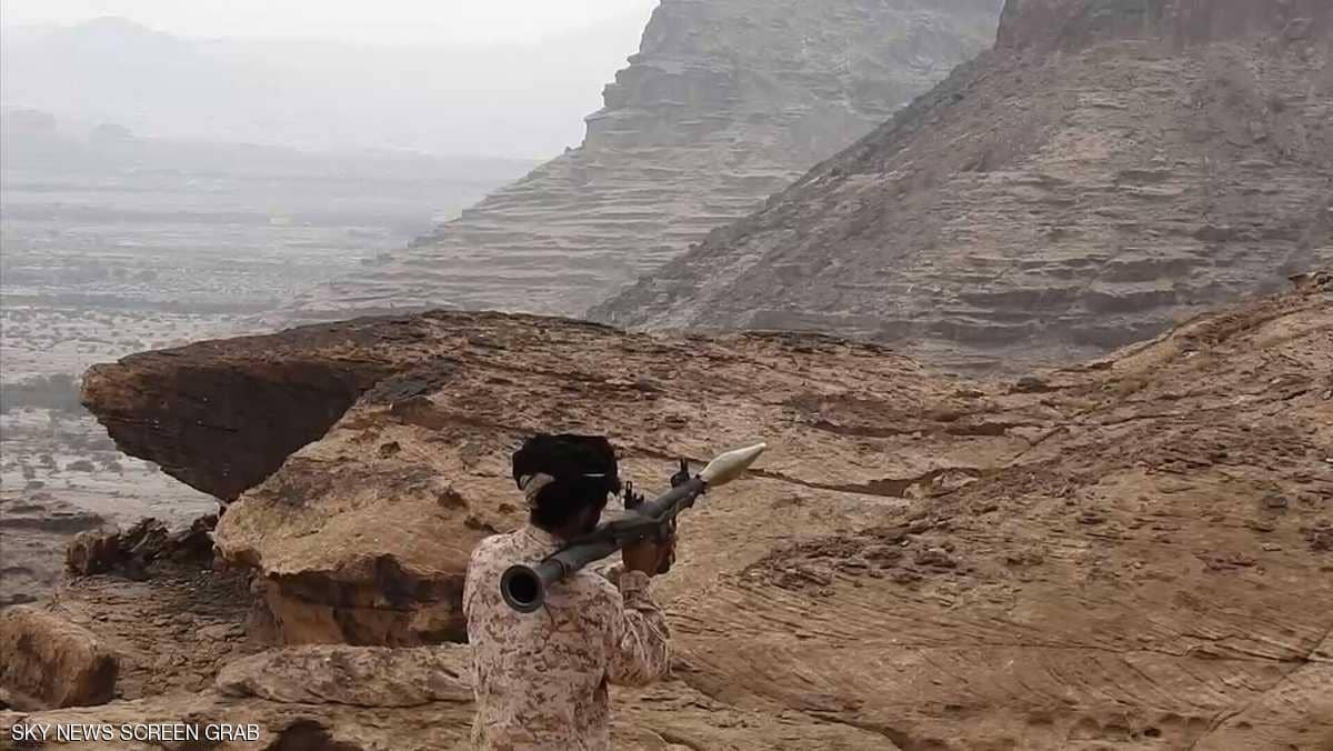 الحوثيون يتقهقرون شمال صعدة.. ويتكبدون خسائر بالحديدة وتعز
