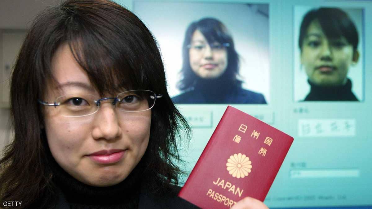 الجواز الياباني يخطف الصدارة.. و4 دول عربية في آخر القائمة
