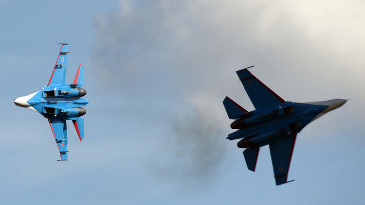 مقاتلة روسية تعترض طائرة استطلاع أمريكية