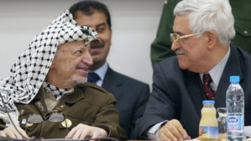 الرئيس في الذكرى الأولى لرحيل القائد عريقات: رحيلك يمثل خسارة كبيرة لفلسطين وشعبنا