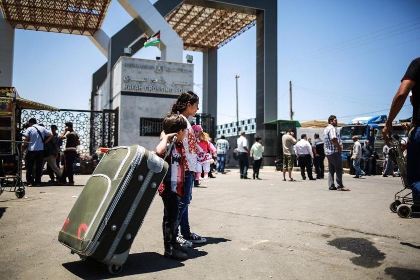 سفارتنا بالقاهرة: استئناف العمل بمعبر رفح من الأحد حتى الثلاثاء المقبل في الاتجاهين