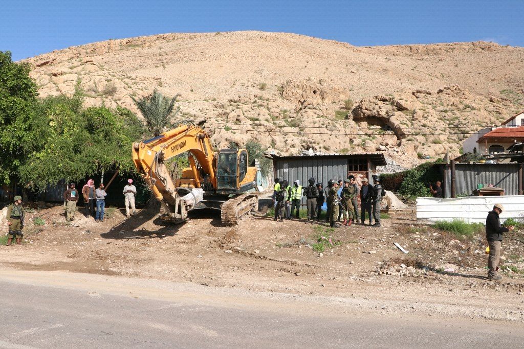 الاحتلال يهدم منزلا في الجفتلك بالأغوار