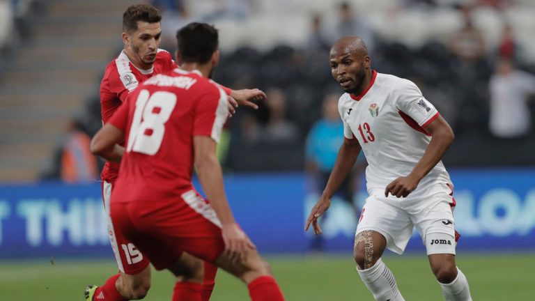 كأس آسيا 2019: (الفدائي) يتعادل مع الأردن ويحافظ على آماله الضعيفة في الصعود للدور الثاني