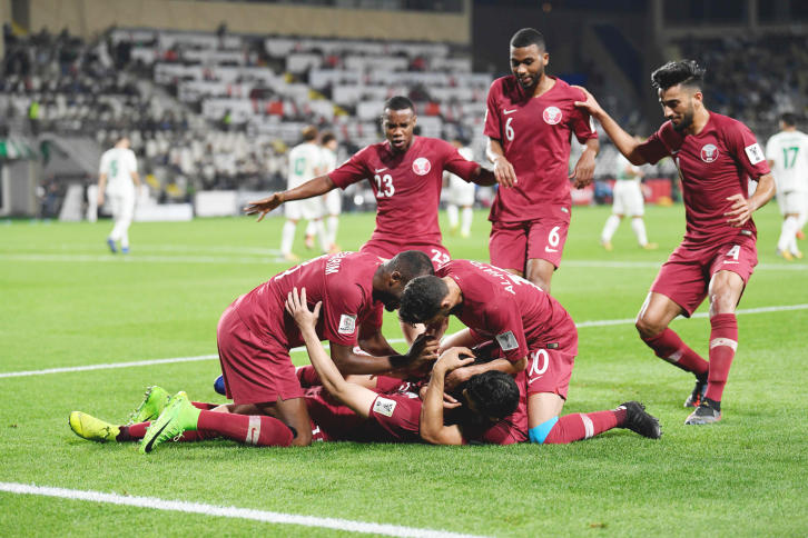 كأس آسيا 2019: قطر بشباك نظيفة إلى ربع النهائي وكوريا الجنوبية تعاني لتخطي البحرين
