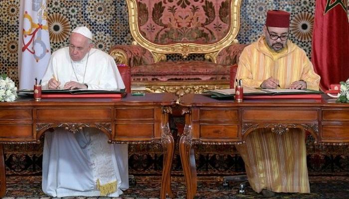 العاهل المغربي والبابا فرنسيس يوقعان “نداء القدس”