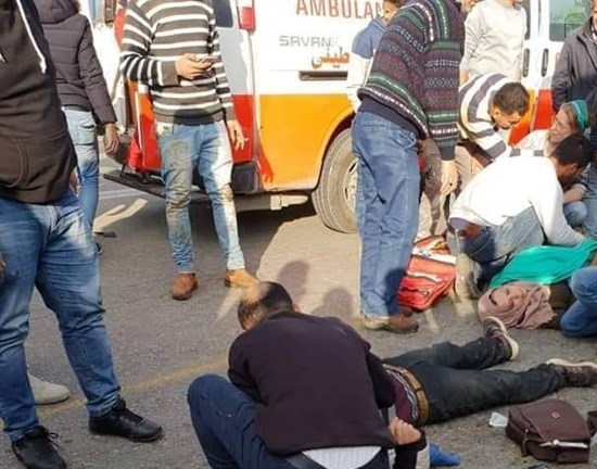 اصابة 8 اشخاص بحادث سير غرب الخليل