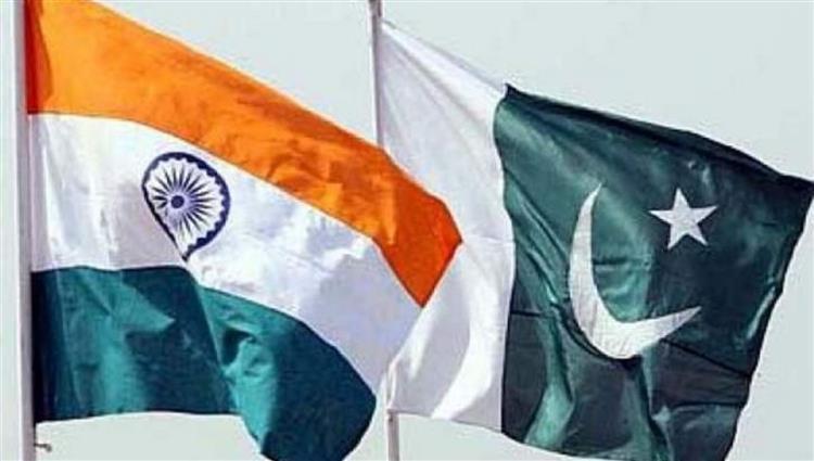 باكستان والهند تستأنفان التواصل الدبلوماسي بعد توترات كشمير
