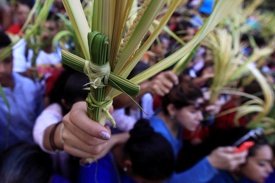 بيت لحم: الطوائف المسيحية التي تسير حسب التقويم الغربي تحتفل بعيد الفصح