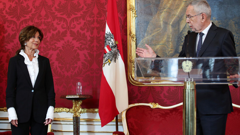 تعيين امرأة في منصب مستشار النمسا لأول مرة