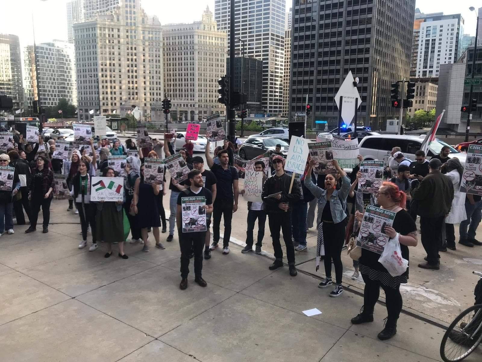 شيكاغو: وقفة احتجاجية رفضا لاجتماع اللوبي اليهودي السنوي