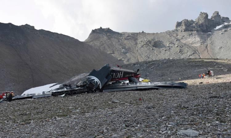 تحطم طائرة شمال المكسيك على متنها 13 شخصًا