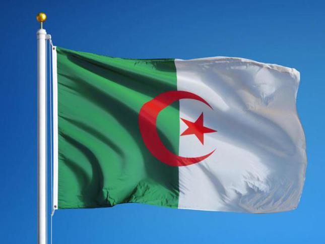 الجزائر تسجل عجزاً في الموازنة قارب 8.5 مليار دولار في 3 أشهر