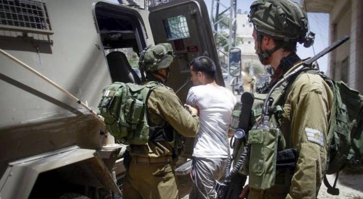 جيش الاحتلال يعتقل 4 شبان من قلقيلية