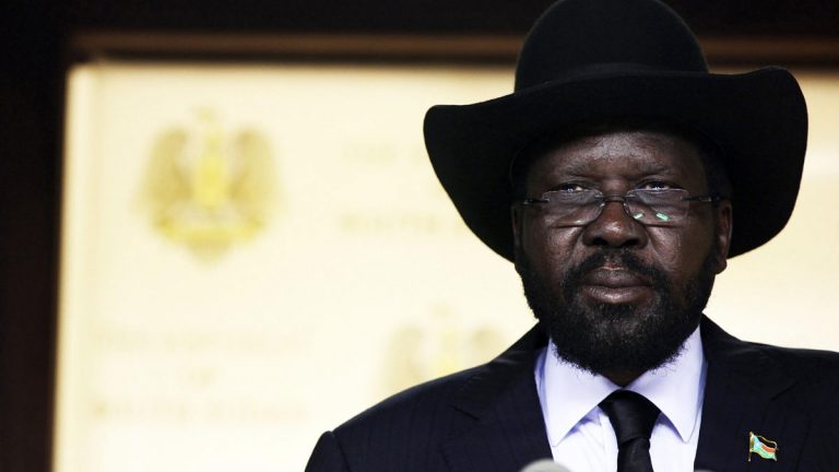 رئيس جنوب السودان يقيل ”ذراعه الأيمن“ من وزارة الخارجية