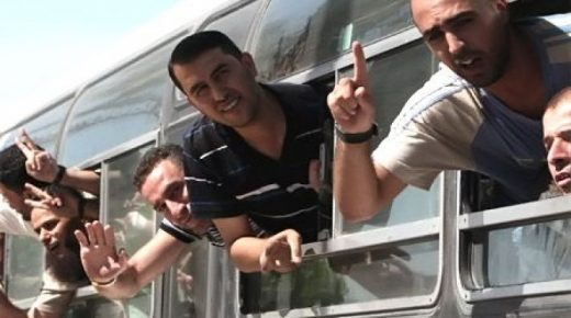 جيش الاحتلال يفرج عن 3 أسرى من بيت لحم بعد إنهاء محكومياتهم