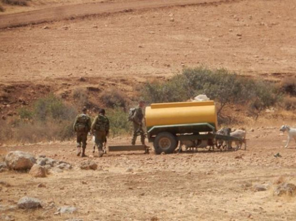 الاحتلال يدمر خزان مياه في الأغوار الشمالية