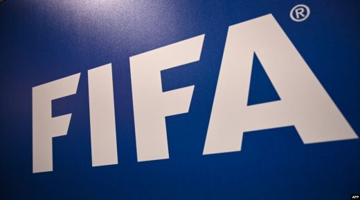 الفيفا يعين لجنة مؤقتة لإدارة الاتحاد المصري لكرة القدم