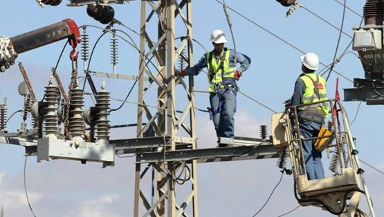 كهرباء إسرائيل تنذر كهرباء القدس بقطع وتقنين التيار الكهربائي عن خطوطها بسبب تراكم الديون