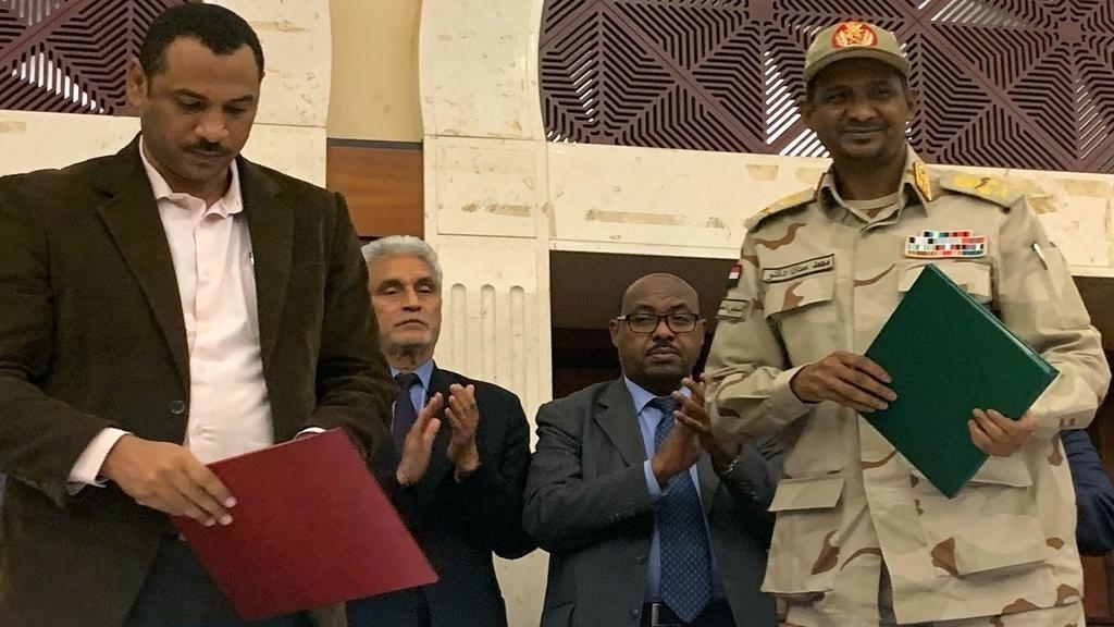 اتفاق نهائي بين المجلس العسكري السوداني وحركة الاحتجاج بشأن الوثيقة الدستورية