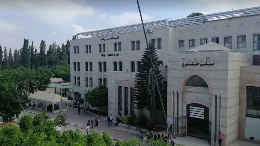 وزير التعليم العالي يقرر إعفاء أبناء القدس بجامعة خضوري من الرسوم والأقساط الدراسية