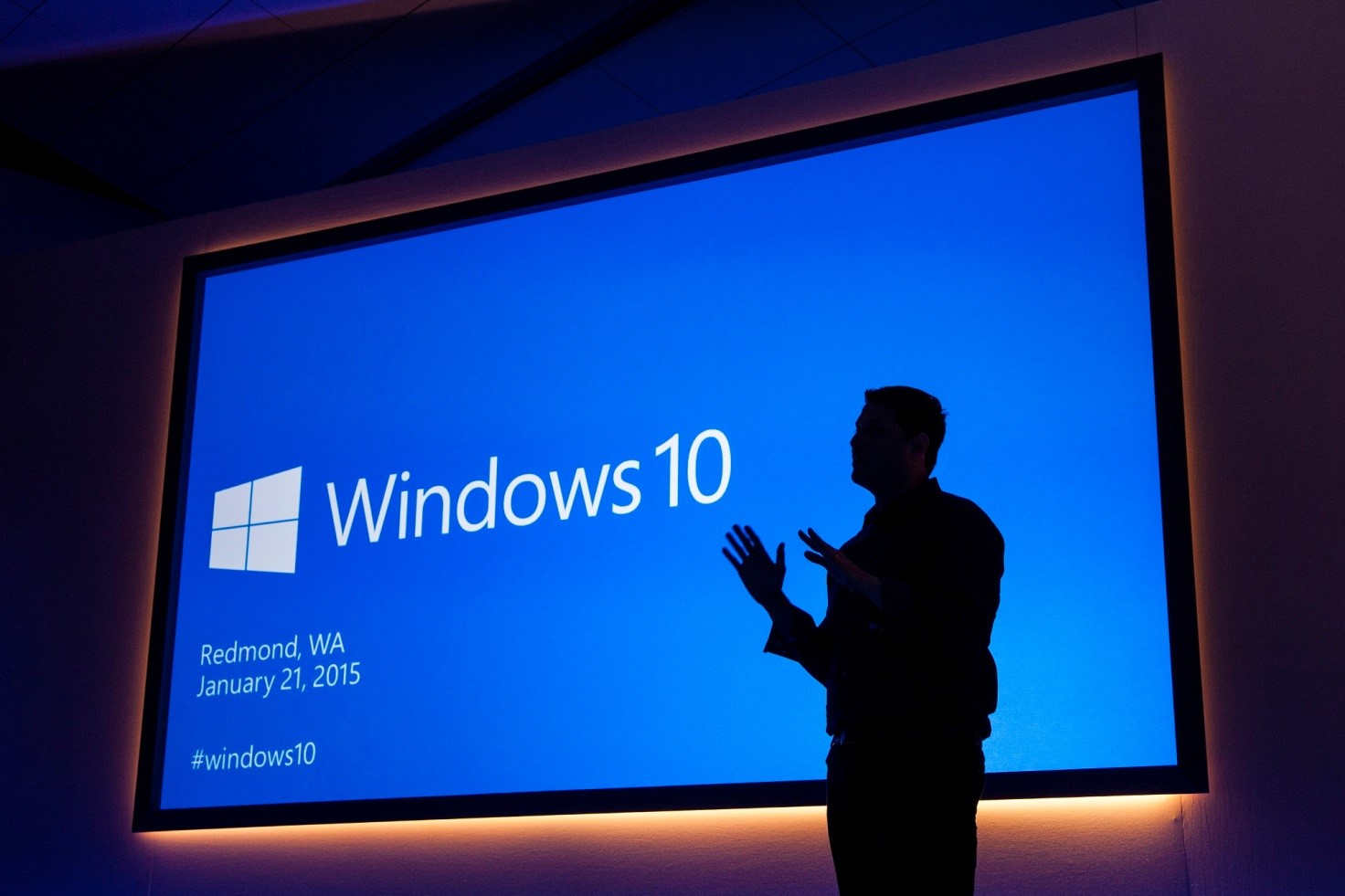 مايكروسوفت تحث مستخدمي Windows 10 على سرعة التحديث