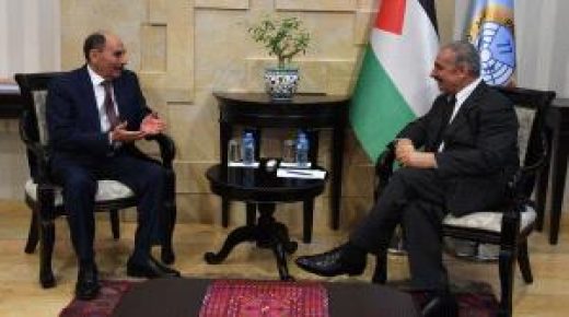 اشتية: الأردن وفلسطين منسجمان سياسيا والتعاون بين الحكومتين آخذ بالتطور