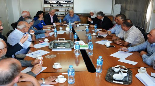 لجنة الانتخابات تجتمع بمؤسسات المجتمع المدني في الضفة الغربية