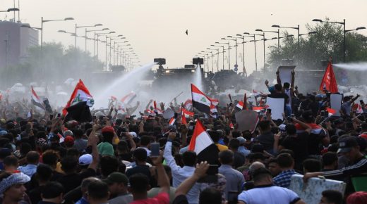 بسبب التظاهرات: الحكومة العراقية تفرض حظر التجول في بغداد