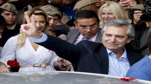 فوز مرشح اليسار في انتخابات الأرجنتين
