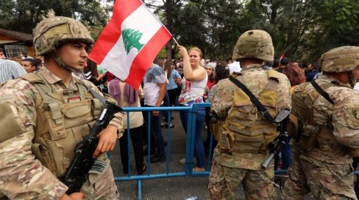 الجيش اللبناني: حان وقت فتح جميع الطرق المقفلة بالبلاد