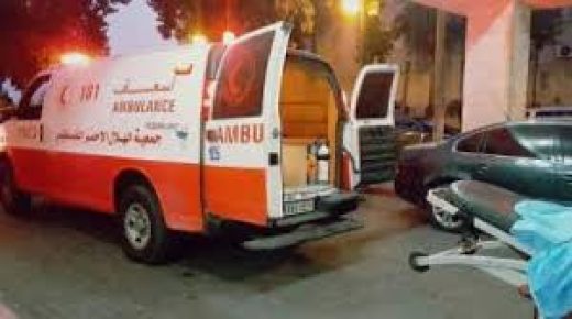 إصابة أحد عمال بلدية الخليل برصاص الاحتلال