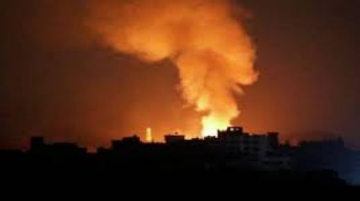 قوات الاحتلال تقصف مواقع شرق غزة دون إصابات