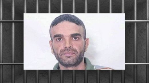 عقب استشهاد الأسير أبو دياك: توتر واستنفار في سجون الاحتلال