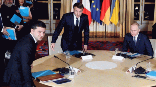 أول لقاء بين بوتين وزيلينسكي في قمة باريس‎